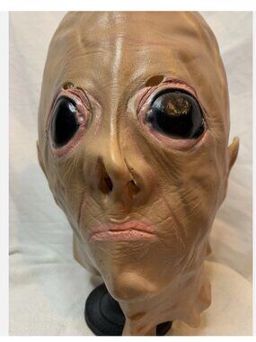 Alien Flesh-toned Latex Mask Halloween, Area 51, UFO, Cosplay